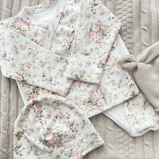 Premium - Ajuar 3 piezas Estampado Floral