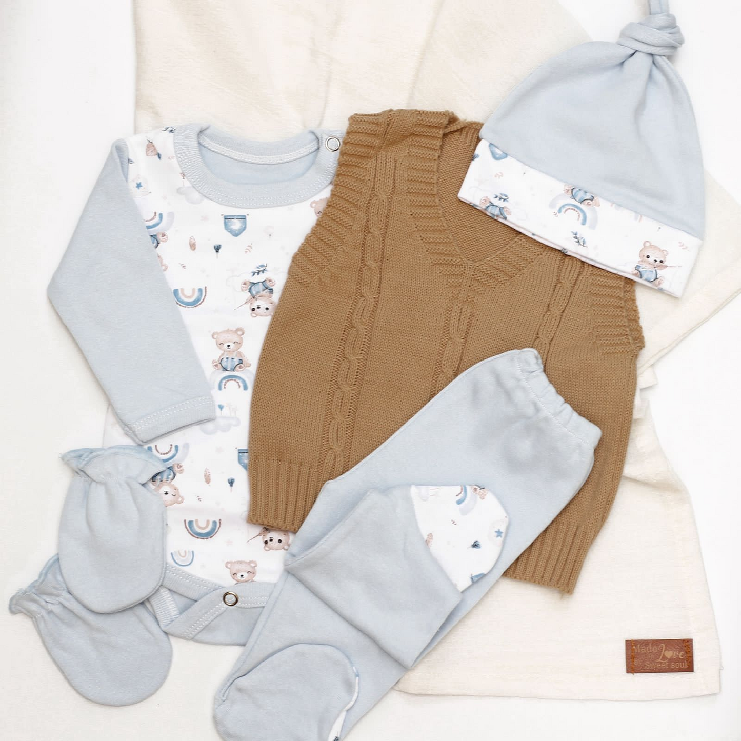 Ajuar 4 piezas Body Cartera Estampa