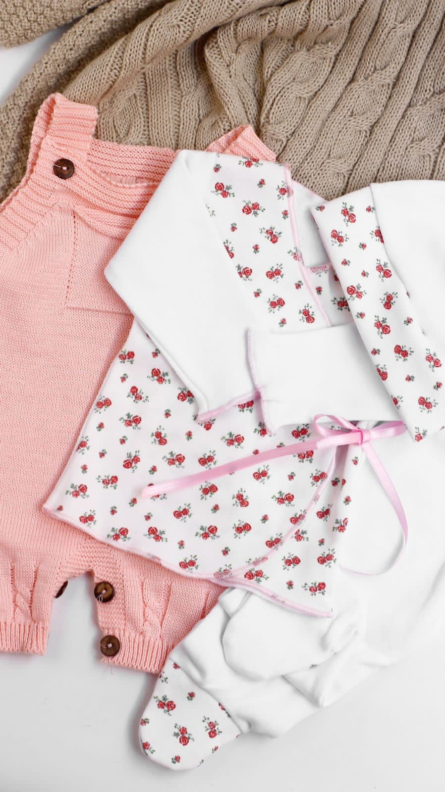 Ajuar 4 piezas Cinta Estampado